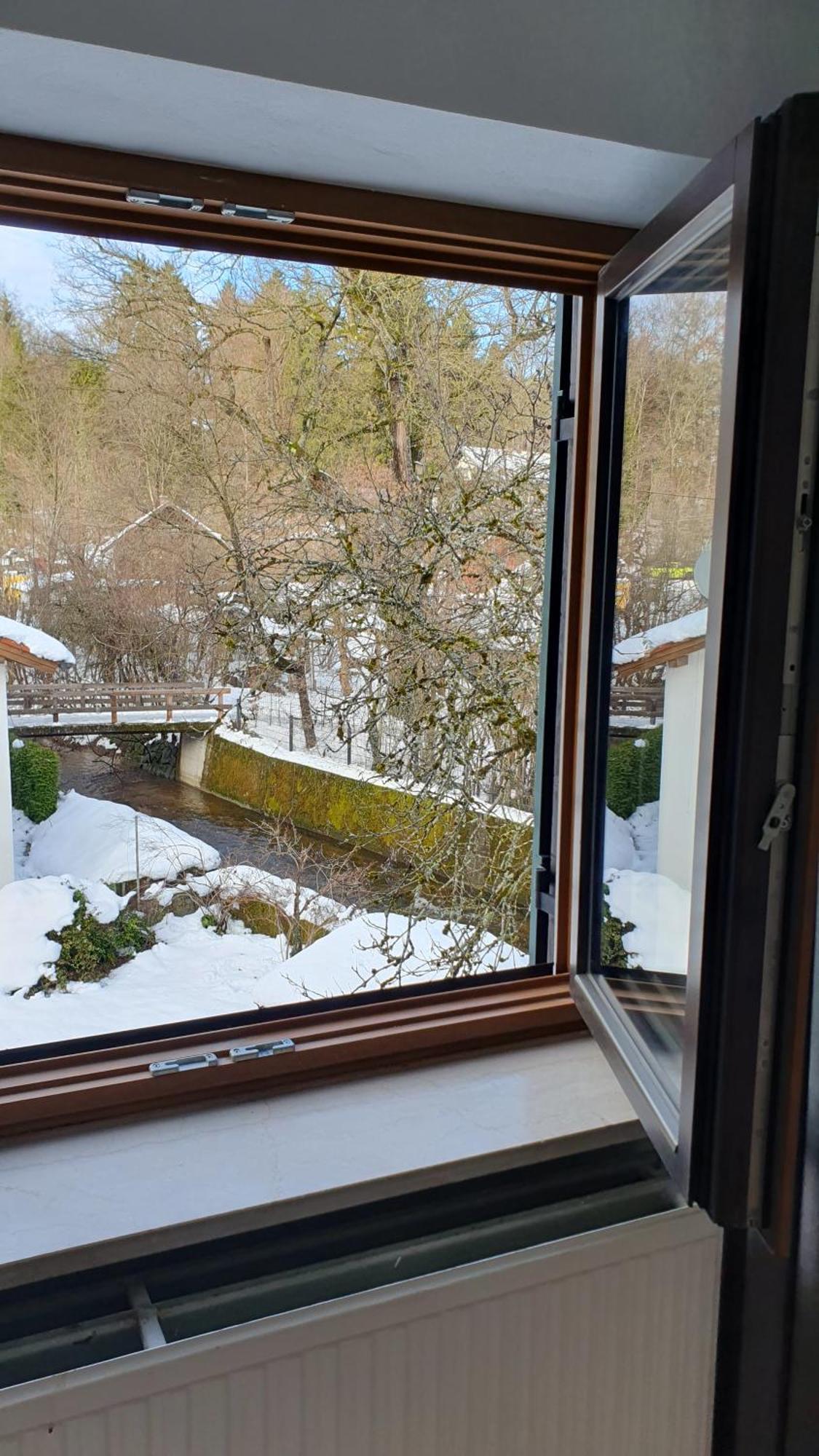 Central Starnberg And Surrounded By Nature Exterior foto